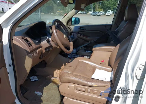 2005 Acura Mdx z USA, uszkodzony, nr VIN 2HNYD18945H557345